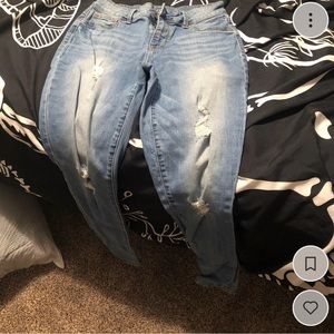 Jeans American eagle, Levi, Maurice’s